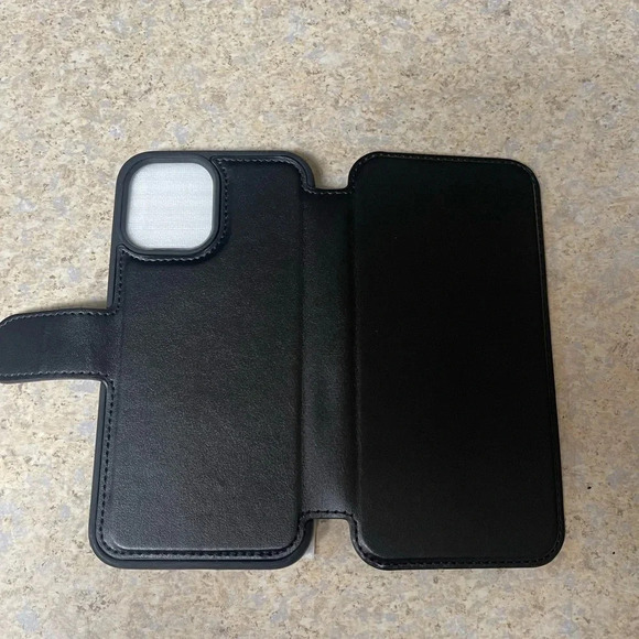 MAGNETIC Card Case Holder iPhone 12, 13, Pro Max, 6.7. - Picture 7 of 7